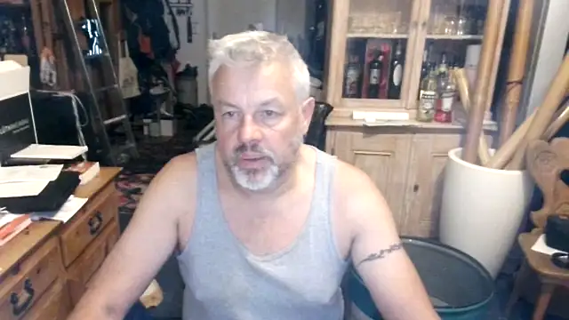 Berg Boy online show from September 2025 10:05:02 PM