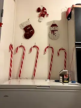 Hugo34bg online show from November 2025 02:04:01 AM