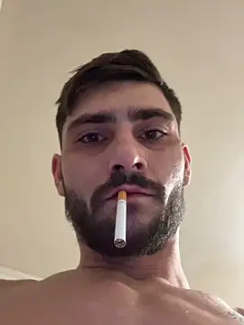 Snapshot of Hugo34bg chatting on February 2026 06:33:02 AM Hugo34bg online show from February 2026 06:33:02 AM