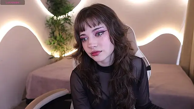 Miyuki wolf online show from November 2025 08:47:02 PM