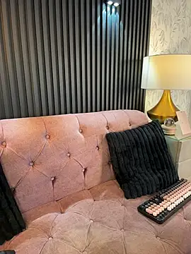 Alexa Madisson online show from April 2026 09:05:01 PM