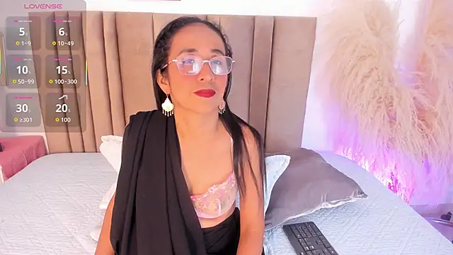 jashh  online show from November 2025 06:41:02 PM