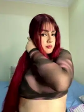 Ivelleee  online show from November 2025 10:32:01 PM