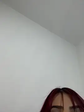 Ivelleee  online show from May 2026 12:31:02 AM