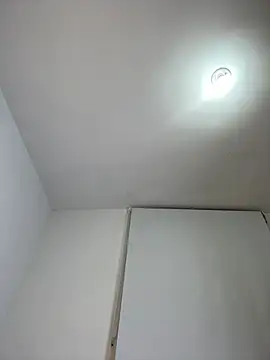 Ivelleee  online show from May 2026 12:21:01 AM