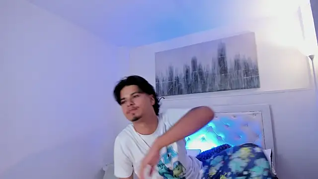 MathewAdams online show from October 2025 06:31:01 PM