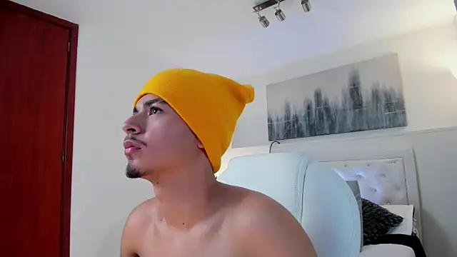 MathewAdams online show from October 2025 07:07:02 PM