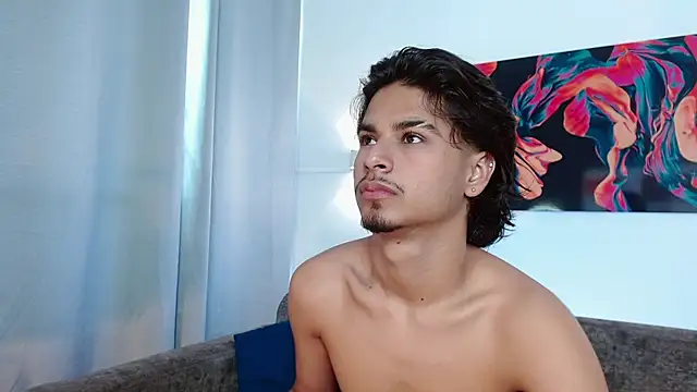 MathewAdams online show from November 2025 06:33:02 PM