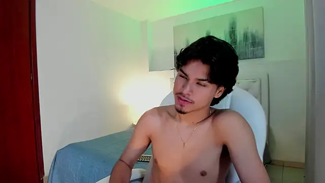 MathewAdams online show from November 2025 01:44:02 PM