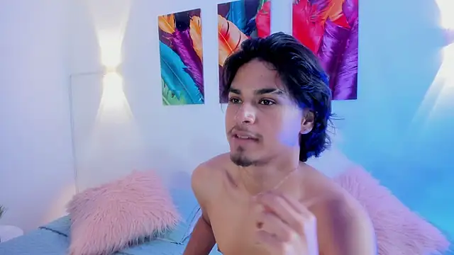 MathewAdams online show from December 2025 06:31:01 PM