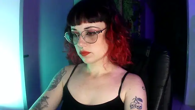 Acid Girl Ofc online show from November 2025 03:43:02 AM