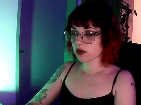 Snapshot of Acid_Girl_Ofc chatting on October 2025 03:49:02 AM Acid Girl Ofc online show from October 2025 03:49:02 AM
