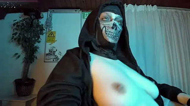 cos operator online show from April 2026 07:59:01 PM