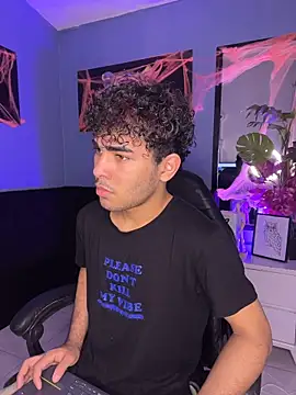 LucasCarterr  online show from October 2025 04:11:02 AM