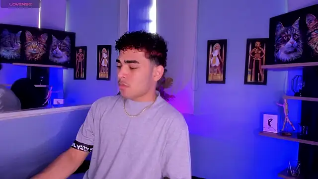 LucasCarterr  online show from November 2025 08:24:01 PM