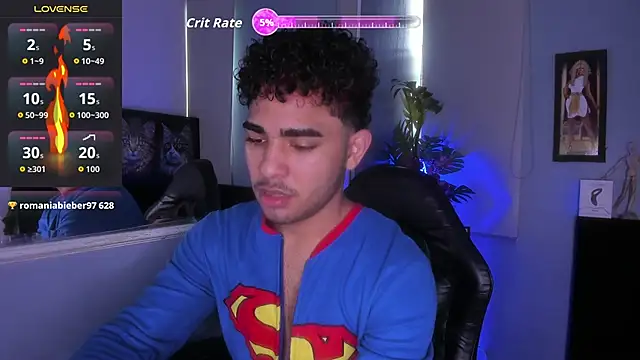 LucasCarterr  online show from October 2025 06:48:02 PM