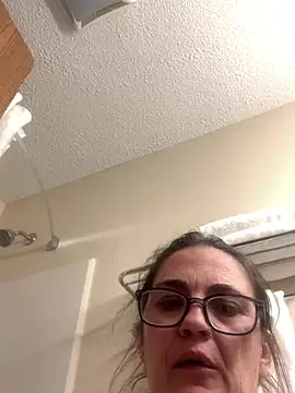 tttttyta online show from February 2026 12:53:01 AM