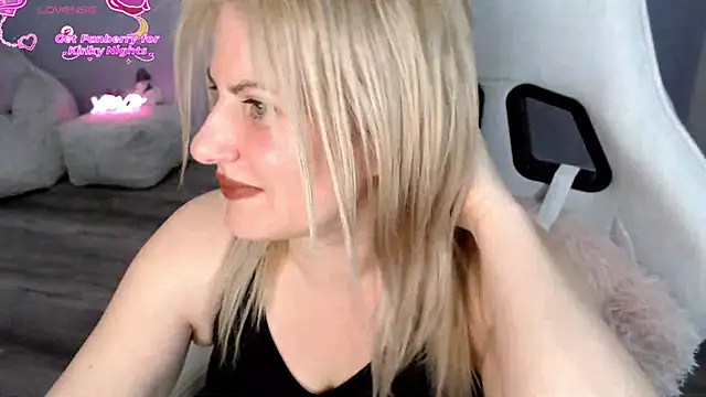 BellaStar84 online show from January 2026 11:59:02 AM