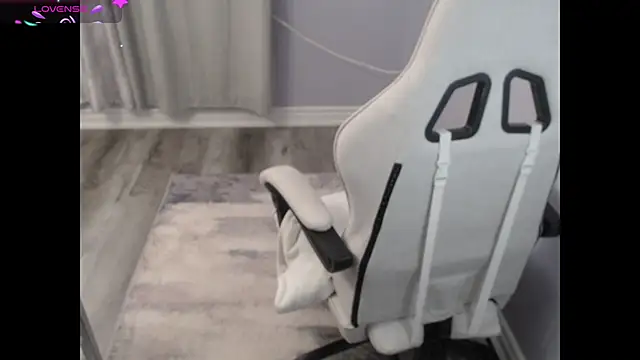 BellaStar84 online show from October 2025 12:48:02 PM