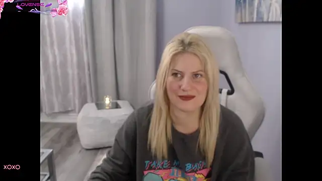 BellaStar84 online show from September 2025 12:44:02 PM