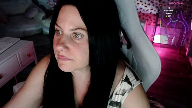 BellaStar84 online show from July 2026 08:33:02 AM