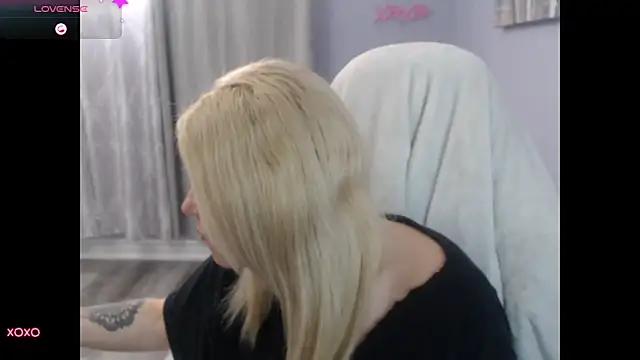 BellaStar84 online show from September 2025 12:36:02 PM