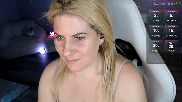 BellaStar84 online show from February 2026 11:42:02 AM