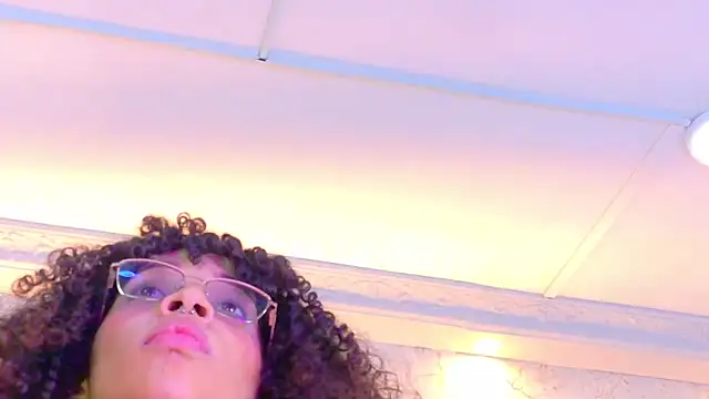 CamilaJohnston online show from March 2026 07:54:02 PM