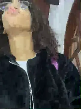 Snapshot of CamilaJohnston chatting on July 2026 12:27:01 PM CamilaJohnston online show from July 2026 12:27:01 PM
