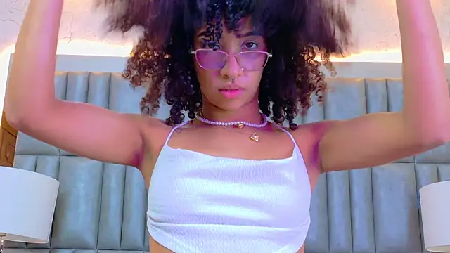 CamilaJohnston online show from March 2026 08:02:02 PM