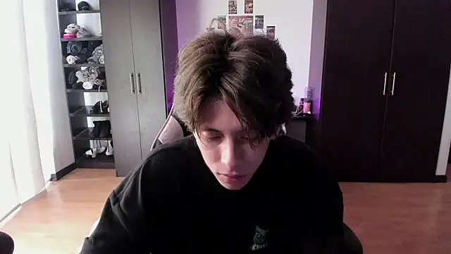 Snapshot of xIce_Boy chatting on February 2026 03:07:01 PM xIce Boy online show from February 2026 03:07:01 PM