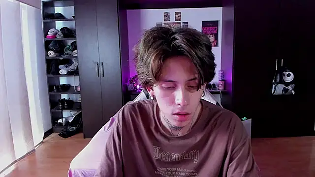 Snapshot of xIce_Boy chatting on February 2026 02:17:02 PM xIce Boy online show from February 2026 02:17:02 PM