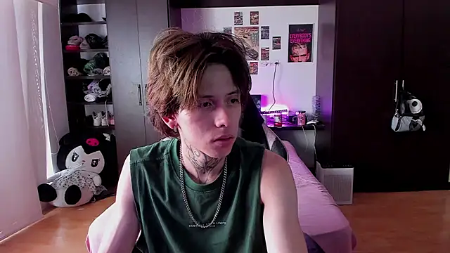 Snapshot of xIce_Boy chatting on March 2026 01:51:01 PM xIce Boy online show from March 2026 01:51:01 PM