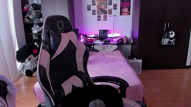 Snapshot of xIce_Boy chatting on March 2026 02:44:01 PM xIce Boy online show from March 2026 02:44:01 PM