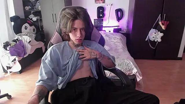 Snapshot of xIce_Boy chatting on January 2026 02:31:02 PM xIce Boy online show from January 2026 02:31:02 PM