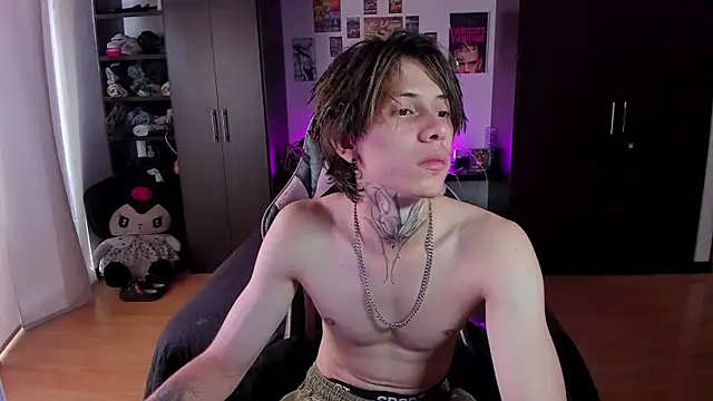 Snapshot of xIce_Boy chatting on March 2026 07:18:02 PM xIce Boy online show from March 2026 07:18:02 PM