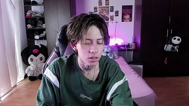 Snapshot of xIce_Boy chatting on February 2026 01:23:01 PM xIce Boy online show from February 2026 01:23:01 PM