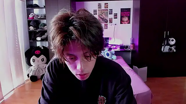 Snapshot of xIce_Boy chatting on February 2026 02:50:01 PM xIce Boy online show from February 2026 02:50:01 PM