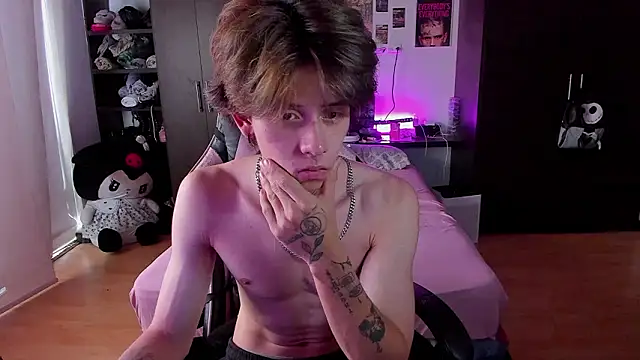 Snapshot of xIce_Boy chatting on March 2026 02:24:01 PM xIce Boy online show from March 2026 02:24:01 PM