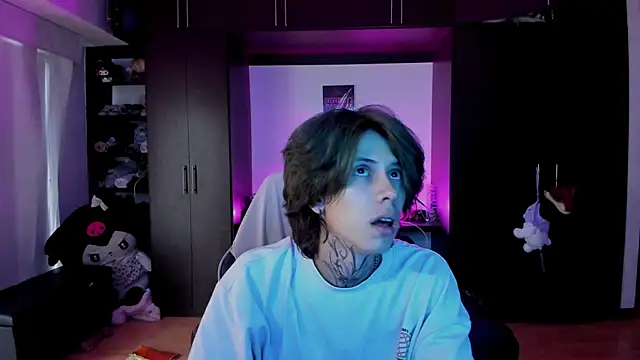 Snapshot of xIce_Boy chatting on January 2026 11:26:01 AM xIce Boy online show from January 2026 11:26:01 AM