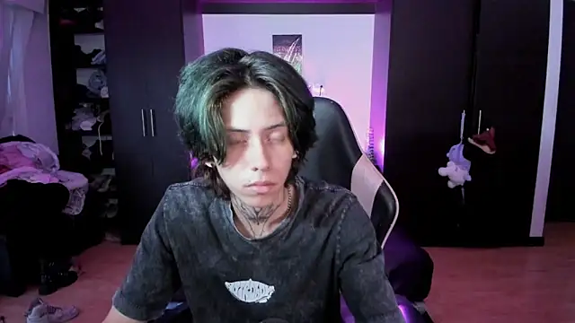 Snapshot of xIce_Boy chatting on January 2026 11:14:02 AM xIce Boy online show from January 2026 11:14:02 AM