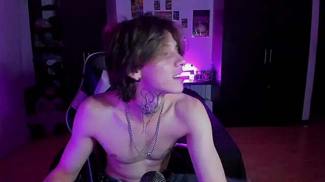 Snapshot of xIce_Boy chatting on March 2026 02:13:02 AM xIce Boy online show from March 2026 02:13:02 AM