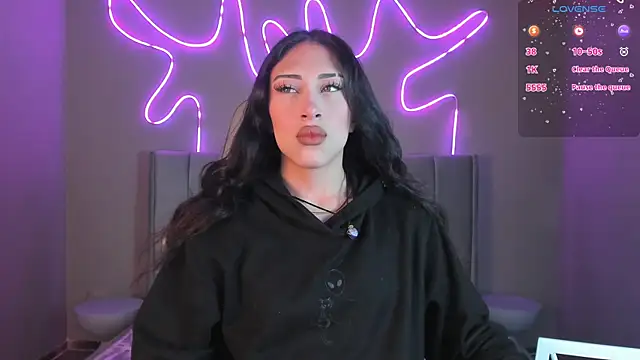 Snapshot of madison__rey chatting on December 2025 12:55:01 PM madison rey online show from December 2025 12:55:01 PM