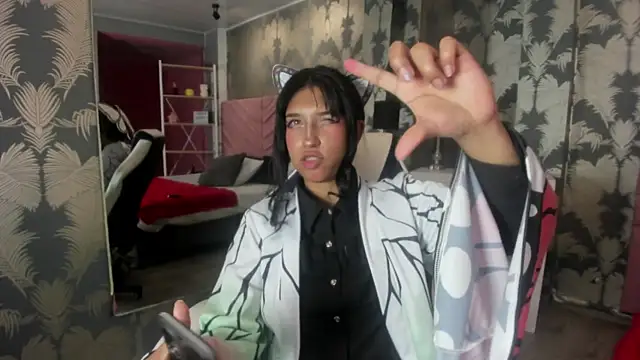 Karin Ks online show from October 2025 07:06:01 PM