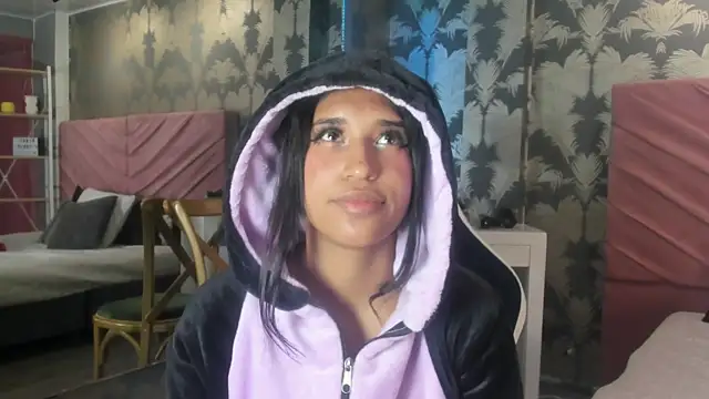 Karin Ks online show from October 2025 07:14:01 PM