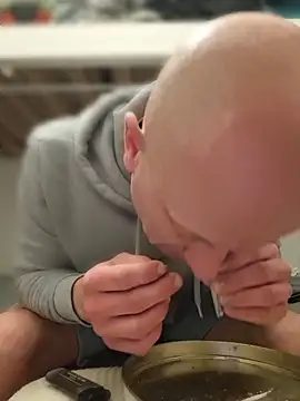 svenpfeifer online show from April 2026 11:07:02 PM