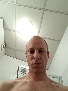 svenpfeifer online show from March 2025 12:21:01 AM