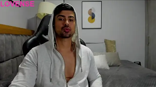 Snapshot of Dante_Storm chatting on October 2025 09:55:02 AM Dante Storm online show from October 2025 09:55:02 AM