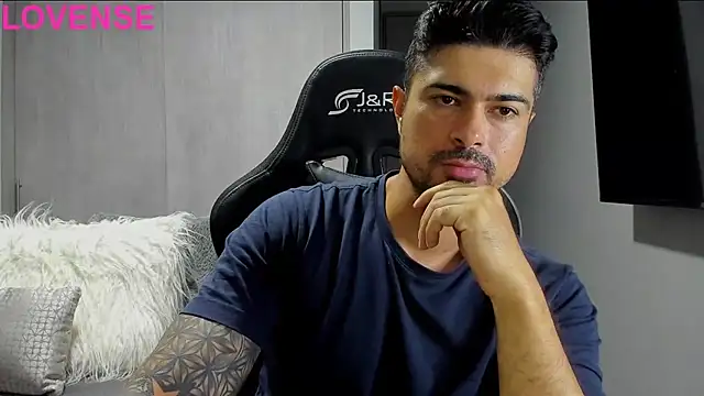 Snapshot of Dante_Storm chatting on September 2025 03:31:02 AM Dante Storm online show from September 2025 03:31:02 AM