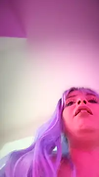 Snapshot of LoganPeny chatting on November 2025 09:57:02 AM LoganPeny online show from November 2025 09:57:02 AM